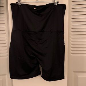 Sofia by Sofia Vergara Black Shapewear Shorts